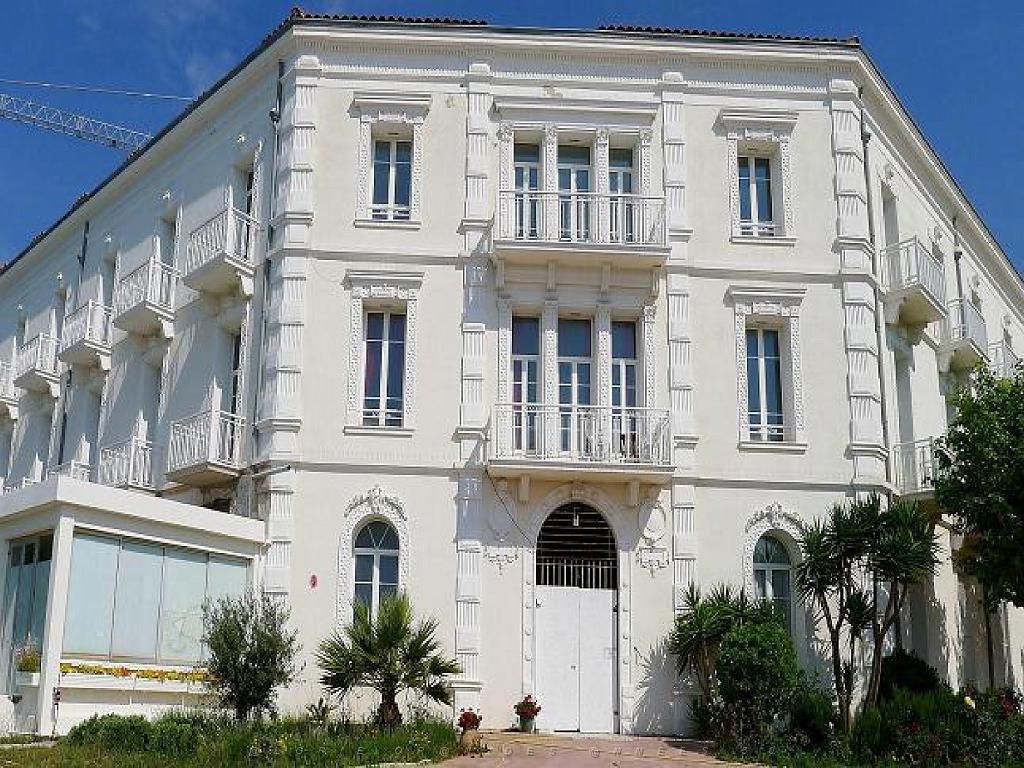 184 TOULON LA VILLE (85).jpg